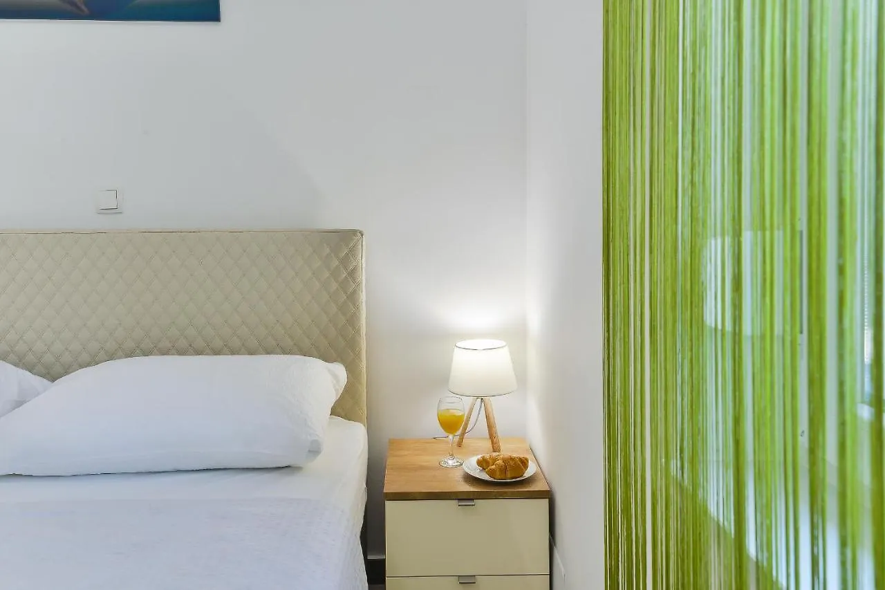 Cascada Villas With Private Jacuzzi And Private Parking Starigrad Paklenica
