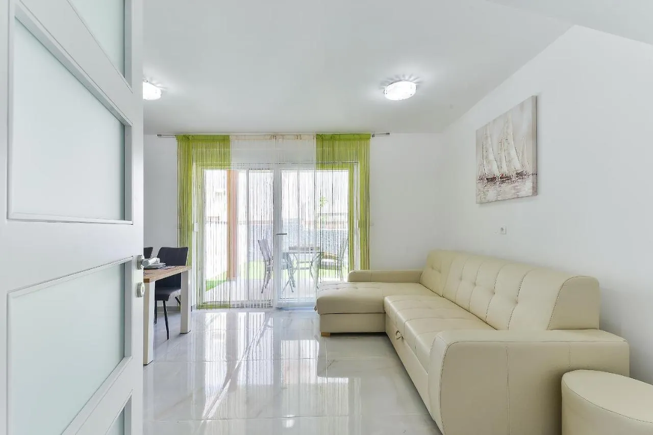 Cascada Villas With Private Jacuzzi And Private Parking Starigrad Paklenica Chorwacja