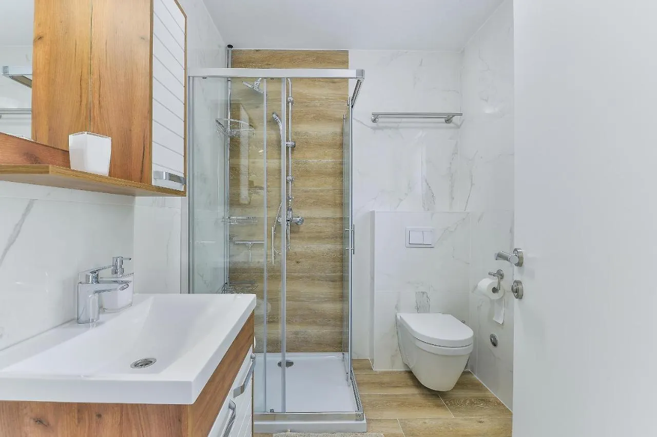 Cascada Villas With Private Jacuzzi And Private Parking Starigrad Paklenica