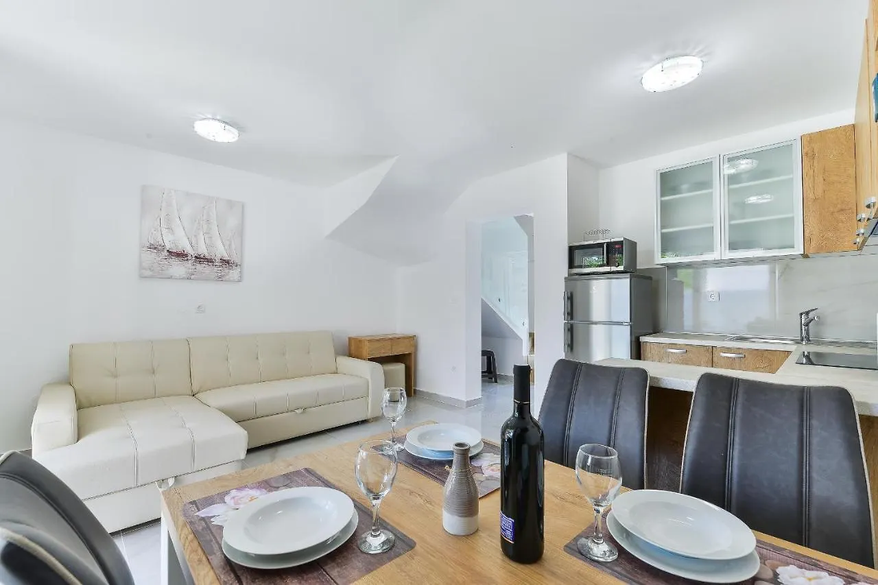 Cascada Villas With Private Jacuzzi And Private Parking Starigrad Paklenica Chorwacja